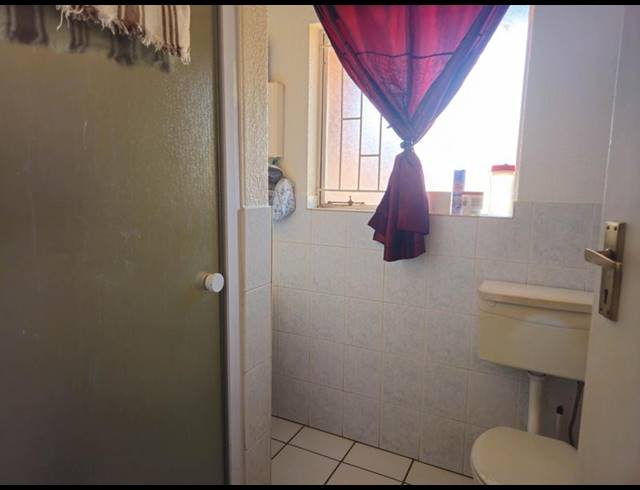 3 BEDROOM HOUSE FOR SALE IN PIERRE VAN RYNEVELD